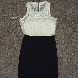 Candie's dress